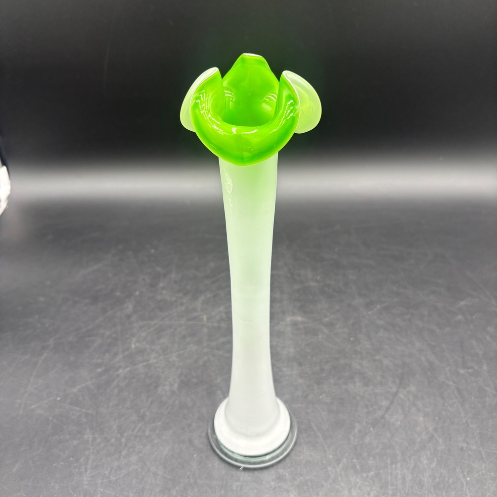 Vintage Jack in the Pulpit Bud Vase Home Decor 10in Green White Excellent Glass
